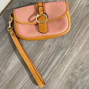Dooney & Bourke Pink Wristlet wallet